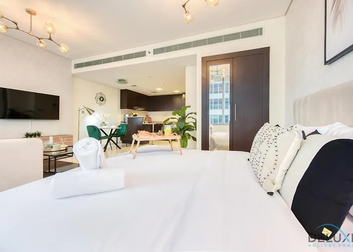 Sleek Studio At Sky Gardens Difc By Deluxe Holiday Homes