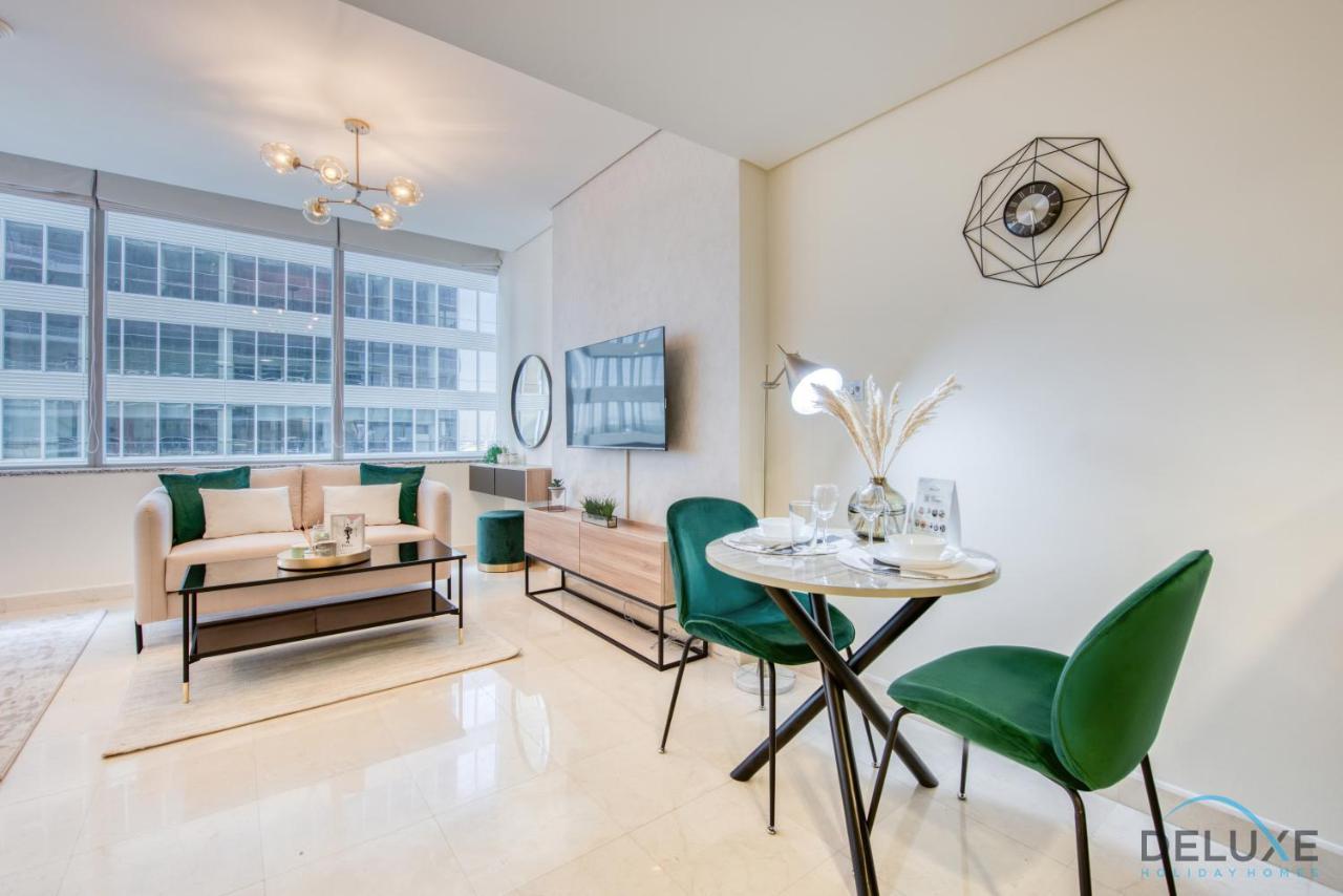 Sleek At Sky Gardens Difc By Deluxe Homes Apartment